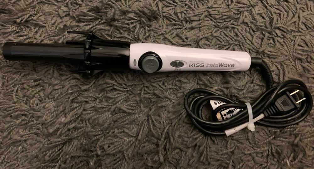 KISS Instawave Automatic Ceramic Curling Iron 1” KACI01, Black and White
